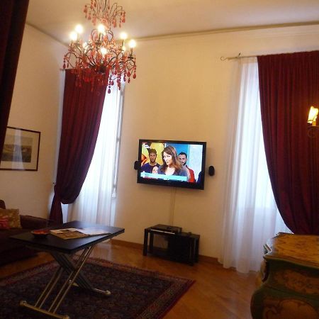 Residenza Mucha Apartamento Roma Habitación foto