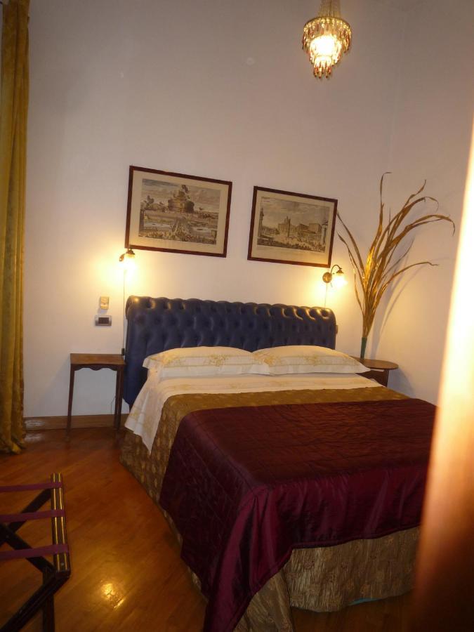 Residenza Mucha Apartamento Roma Habitación foto